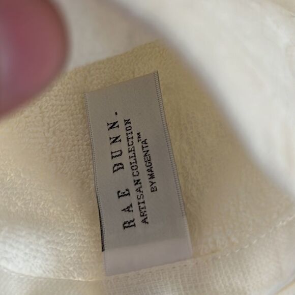 Rae Dunn Love/Be Kind Kitchen Towels - Picture 4 of 4